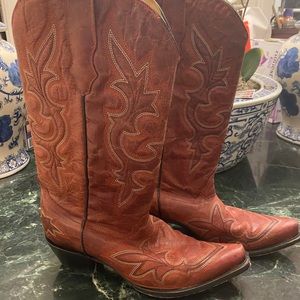Corral Ladies Embroidered Red Snip Toe Boots 10.5